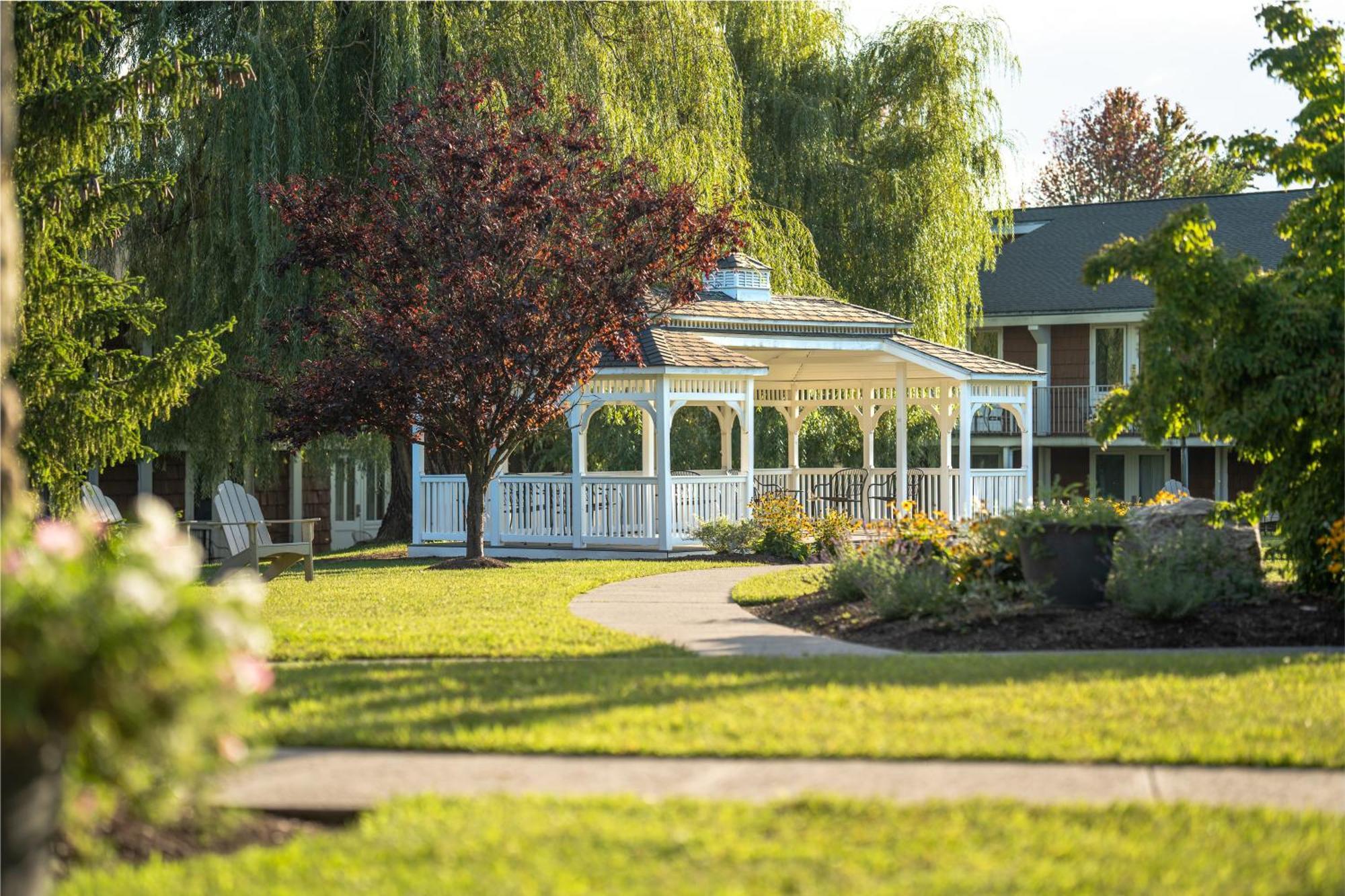 Sleepy Hollow Hotel Tarrytown Exterior photo